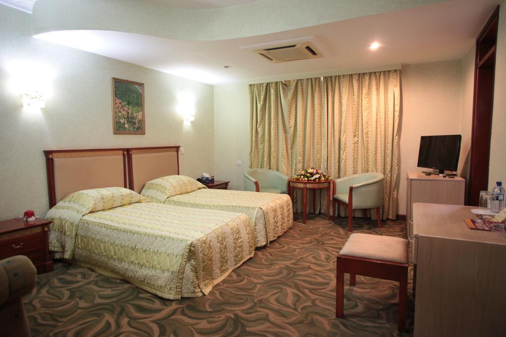 Kyambogo  City Royal Resort Hotel الغرفة الصورة