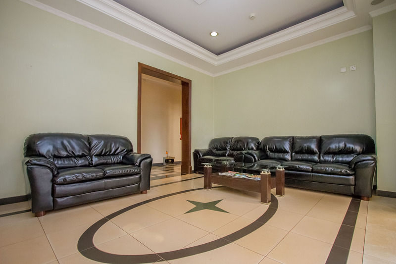 Kyambogo  City Royal Resort Hotel المظهر الخارجي الصورة