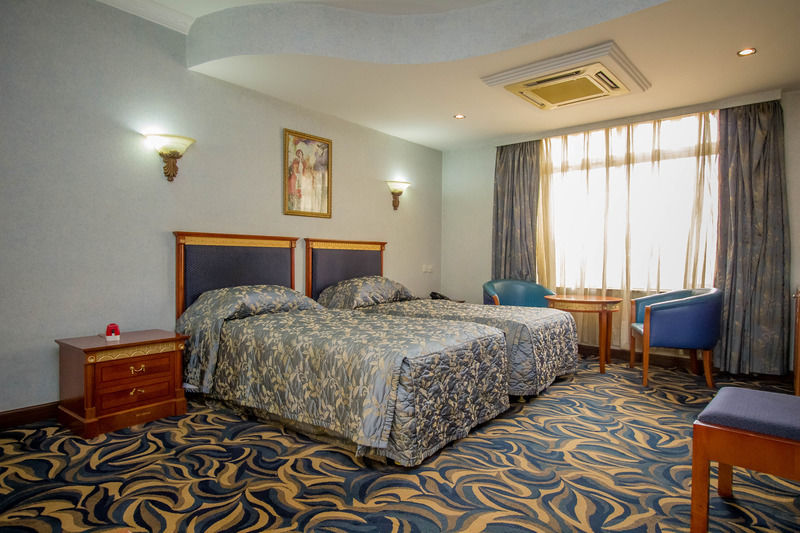 Kyambogo  City Royal Resort Hotel المظهر الخارجي الصورة