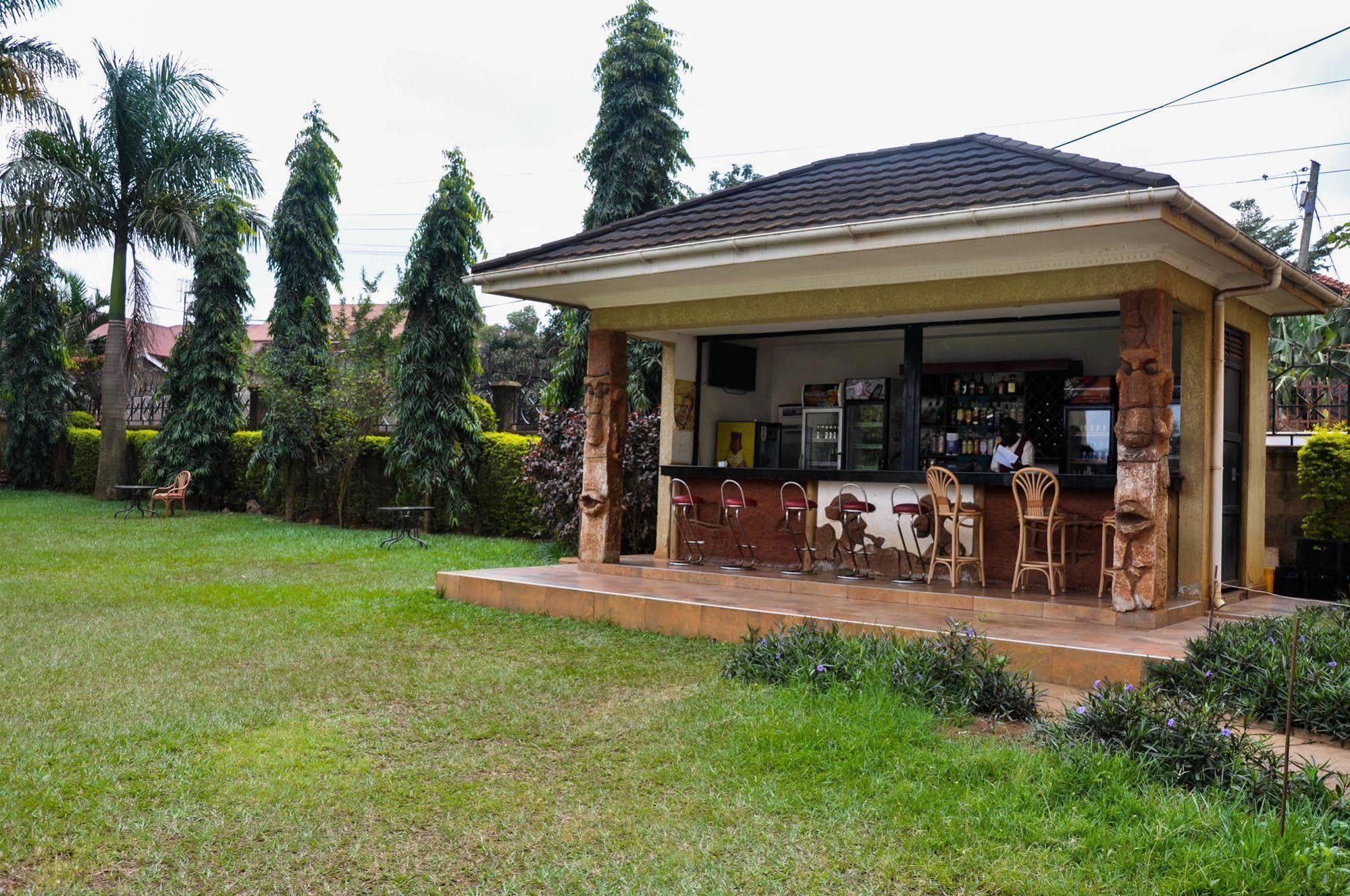 Kyambogo  City Royal Resort Hotel المظهر الخارجي الصورة